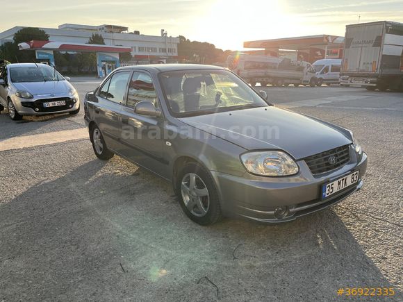 Sahibinden Hyundai Accent 1.6 Admire 2004 Model  370.000 km Füme