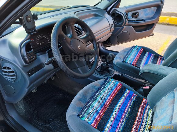 Sahibinden Renault Laguna 2.0 RXE 1996 Model 