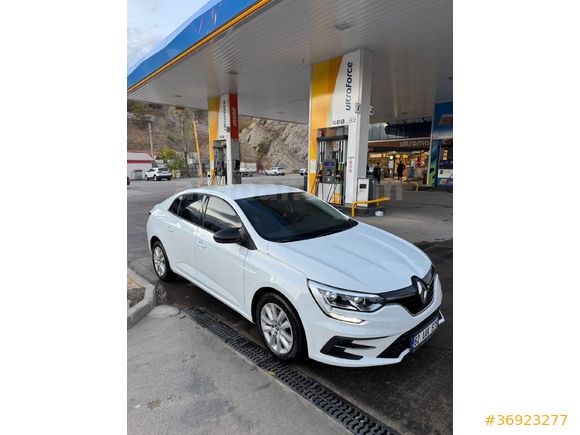 Sahibinden Renault Megane 1.3 TCe Touch 2024 Model