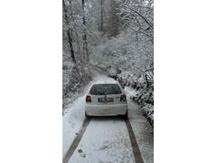 Sahibinden Volkswagen Polo 1.6 2000 Model  275.000 km Beyaz