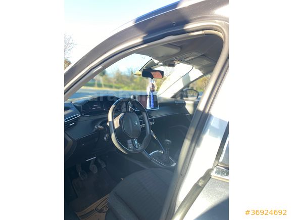 Sahibinden Peugeot 2008 1.2 PureTech Active 2020 Model son fiyat  