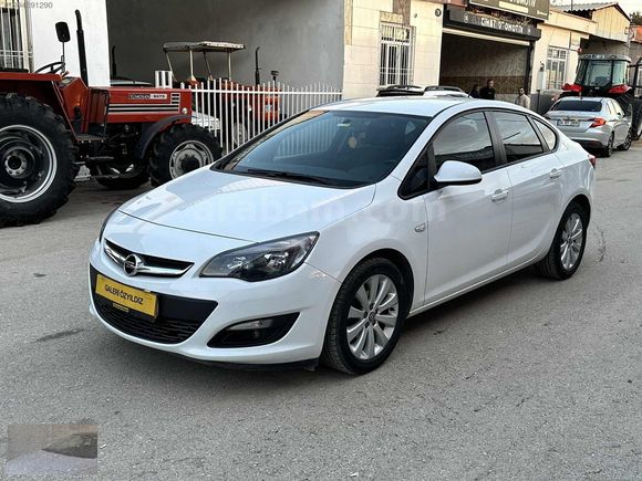 ÖZYILDIZdan HATASIZ 2020 OPEL ASTRA 1.4 T EDİTİON PLUS OTOMATİK