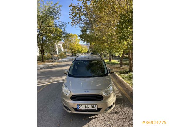 Sahibinden Ford Tourneo Courier 1.6 TDCi Titanium Plus 2015 Model Erzurum 155.000 km Bej