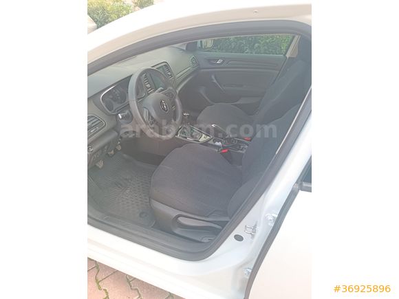 Sahibinden Renault Megane 1.3 TCe Joy 2020 Model