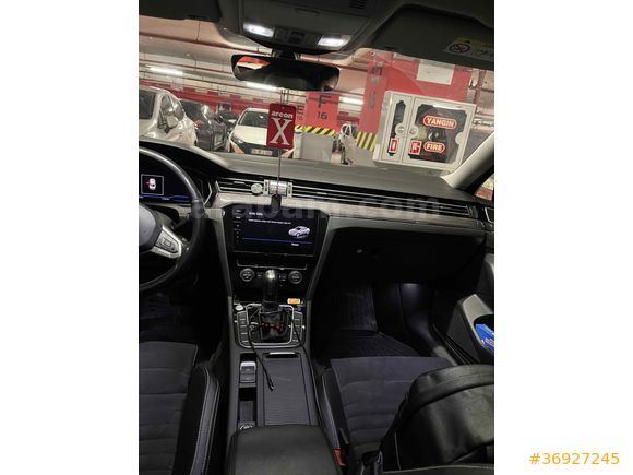 DOKTORDAN CAM TAVANLI DEĞIŞENSİZ ELEGANCE  PASSAT  