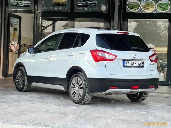 Sahibinden Suzuki SX4 2013 Model  180.000 km Beyaz