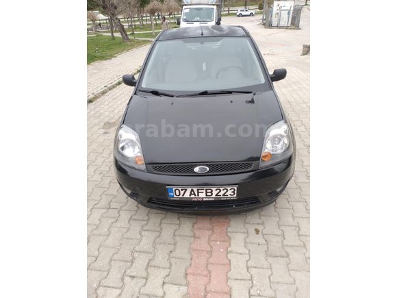 Otomatik Ford Fiesta 1.4 TDCİ 2005