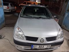 2006 temiz clio  araçta ön arka balatalar fren merkezleri devirdaim, triger seti şarj dinamosu yeni değişmiştir 280binde motoru  yapılmıştır
