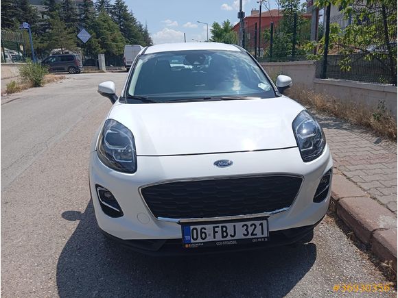 Bayan öğretmenden Ford Puma 1.0 EcoBoost Style 2023 Model