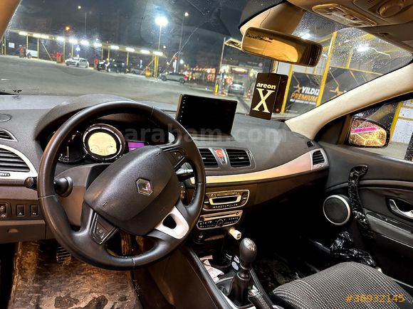 Sahibinden Renault Megane 1.6 Dynamique 2010 Model
