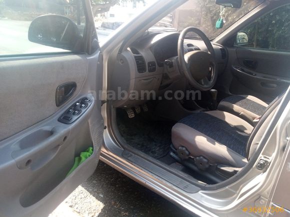Sahibinden Hyundai Accent 1.6 Admire 2005 Model