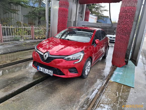 Sahibinden Renault Clio 1.0 TCe Icon 2022 Model  92.000 km Kırmızı