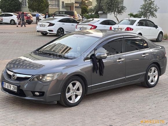 Sahibinden Honda Civic 1.6 i-VTEC Premium 2011 Model
