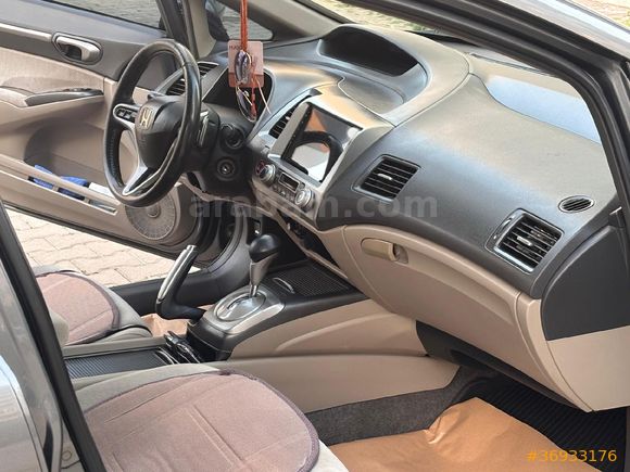 Sahibinden Honda Civic 1.6 i-VTEC Premium 2011 Model