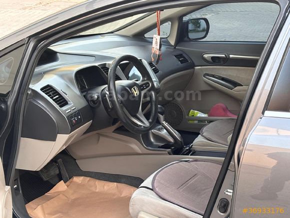 Sahibinden Honda Civic 1.6 i-VTEC Premium 2011 Model