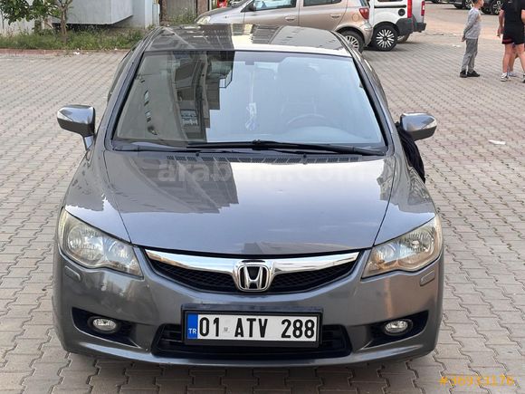Sahibinden Honda Civic 1.6 i-VTEC Premium 2011 Model