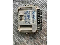 8200535115 0281017065 Trafik vivaro 2,0 DCİ Motor beyni 