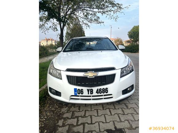 Sahibinden Chevrolet Cruze 1.6 LS 2011 Model  249.999 km Beyaz