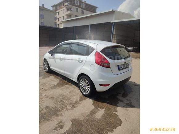 Sahibinden Ford Fiesta 1.4 TDCi Trend 2011 Model  260.000 km Bej