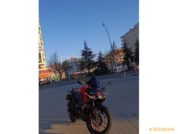 Garantili Hasarsız temiz Sahibinden Bajaj Pulsar 200 RS
