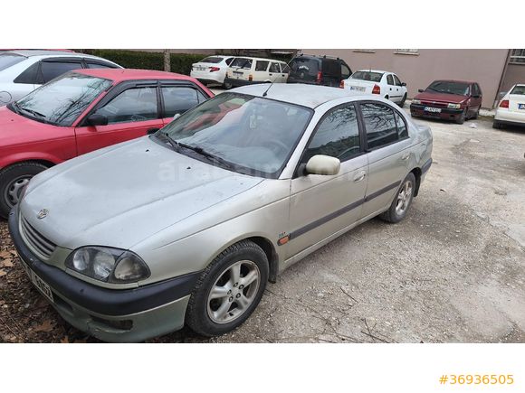 Sahibinden Toyota Avensis 2.0 Sol 1999 Model