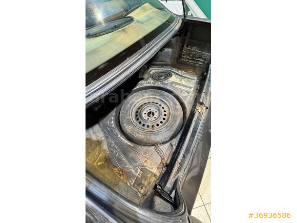 Sahibinden BMW 5 Serisi 520i Standart 1991 Model 