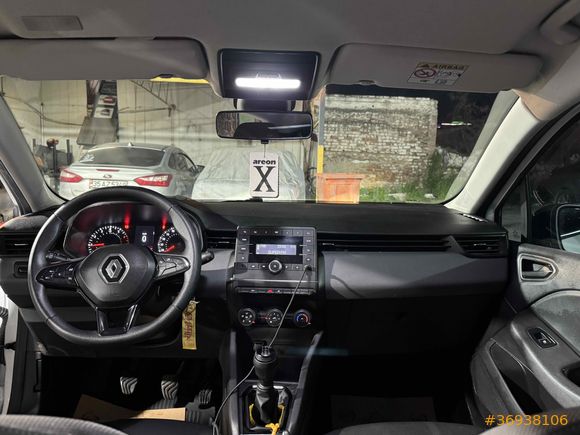 Sahibinden Renault Clio 1.0 SCe Joy 2023 Model 