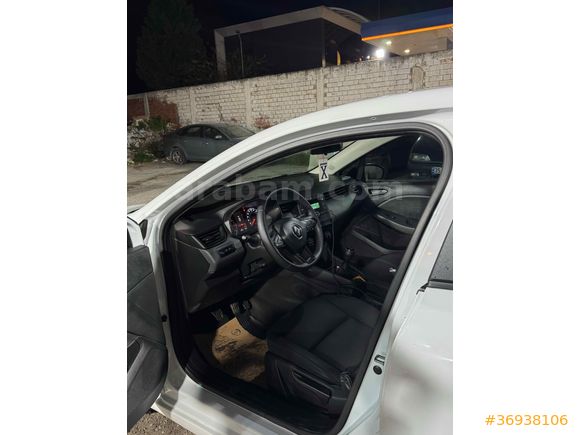 Sahibinden Renault Clio 1.0 SCe Joy 2023 Model 
