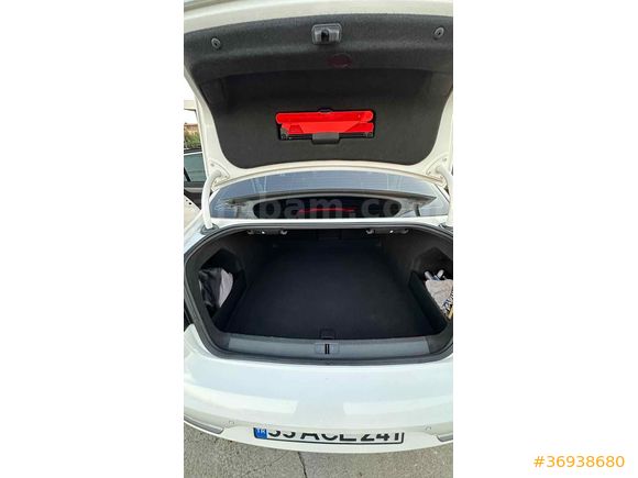Sahibinden Volkswagen Passat 1.6 TDi BlueMotion 2013 Model 