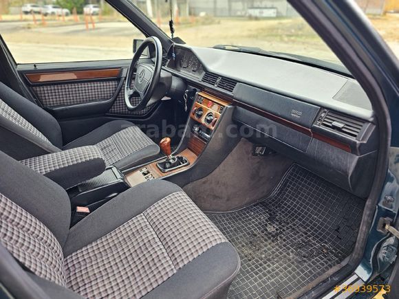 Sahibinden Mercedes - Benz E 200 1995 Model