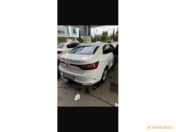 Sahibinden Renault Megane 1.3 TCe Joy 2022 Model 