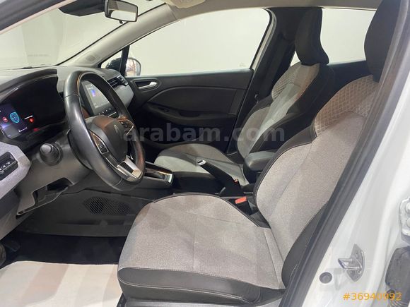 "GÜREL OTO"0,79 FAİZ 2024 CLIO 1.0T EVOLUTION OV 90 BG 64.561 KM