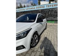 Hyundai i20 1.4 MPI Style Benzin/LPG 2019 Model Panaromik Cam Tavan-Sunroof