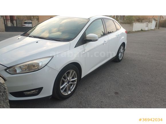 Sahibinden Ford Focus 1.6 Ti-VCT Trend X 2015 Model