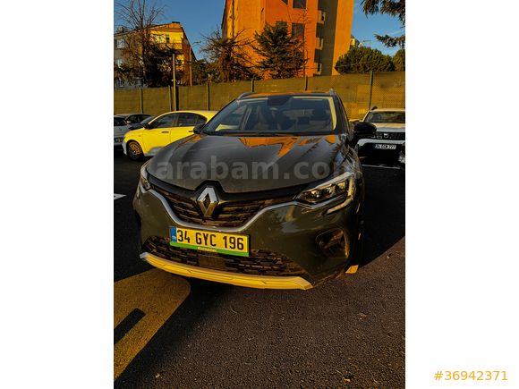 Sahibinden Renault Captur 1.3 TCe Touch 2023 Model 