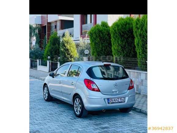 Sahibinden Opel Corsa 1.2 Twinport Essentia 2007 Model  250.000 km Gri (Gümüş)