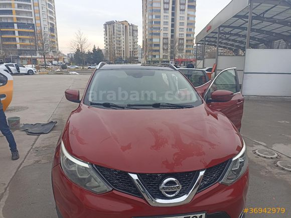 .Sahibinden Nissan  Qashqai 2015 Model