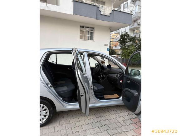 Sahibinden Hyundai i10 1.1 Select 2010 Model 