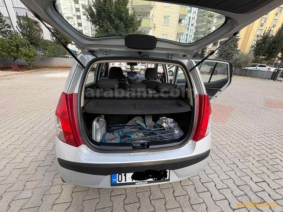 Sahibinden Hyundai i10 1.1 Select 2010 Model 