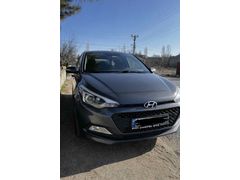 Sahibinden Hyundai i20 PANORAMA 1.4 CRDi Style 2015 Model 