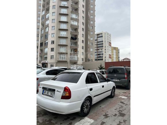 Sahibinden Hyundai Accent 1.3 LX 2001 Model 