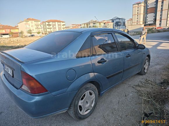 Sahibinden Ford Focus 1.6 Comfort 2004 Model  260.000 km Mavi