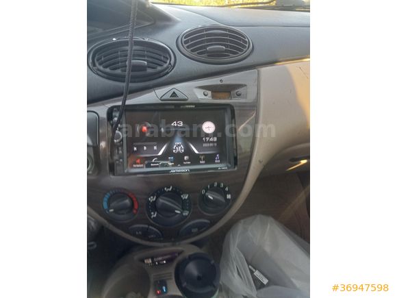 Sahibinden Ford Focus 1.6 Ghia 2001 Model