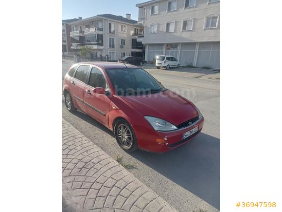 Sahibinden Ford Focus 1.6 Ghia 2001 Model