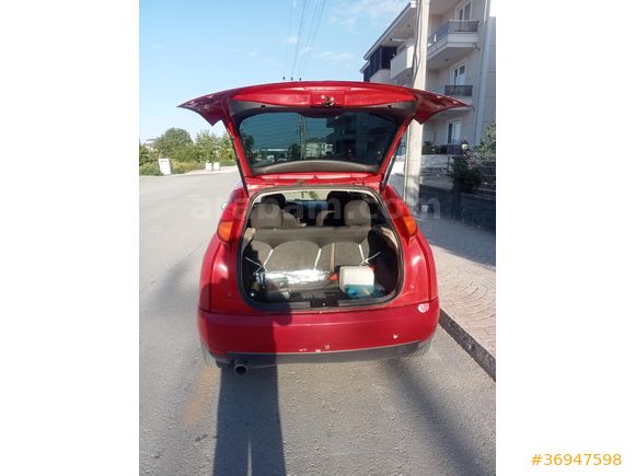 Sahibinden Ford Focus 1.6 Ghia 2001 Model
