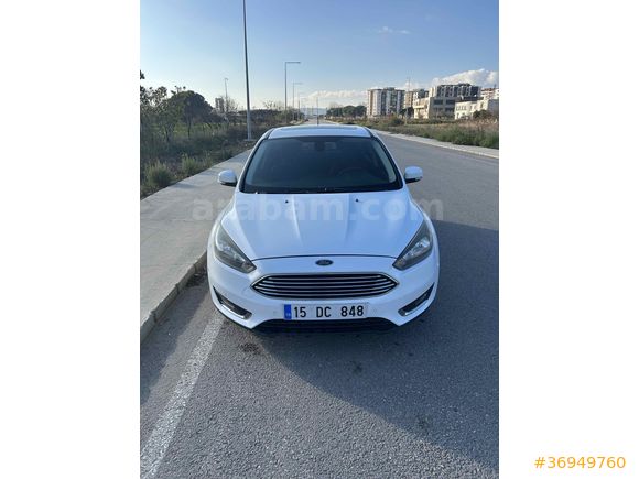 ORJİNAL HATASIZ  Ford Focus 1.0 GTDi Titanium 2015 Model 