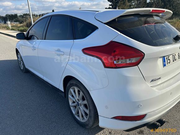 ORJİNAL HATASIZ  Ford Focus 1.0 GTDi Titanium 2015 Model 
