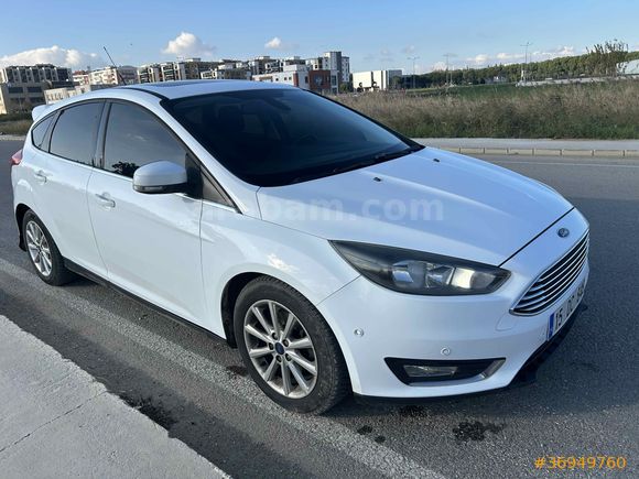 ORJİNAL HATASIZ  Ford Focus 1.0 GTDi Titanium 2015 Model 