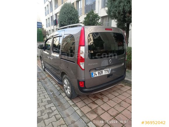 Sahibinden Renault Kangoo Multix 1.5 dCi Touch 2017 Model