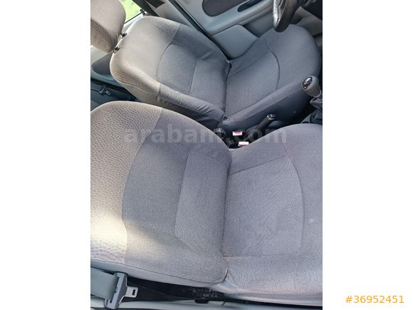boyasız Sahibinden Renault Clio 1.4 2005 Model